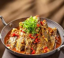 Dry Pot Braised Yellow Perch