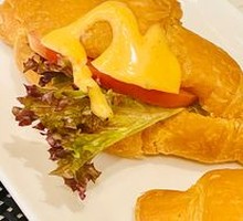 Croissant Sandwich