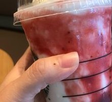 Red颜 Strawberry Cheesecake Frappuccino (Large)