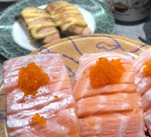 Mentaiko Sauce Grilled Salmon Sushi