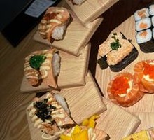 Rotating Staircase Sushi Platter