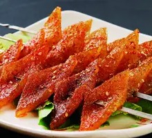 Charcoal-Grilled Spicy Pigskin