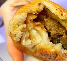 Signature Golden Beef Patties