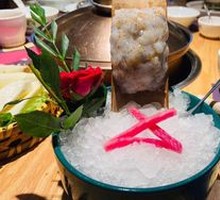 Hand-Beaten Fresh Shrimp Dumplings