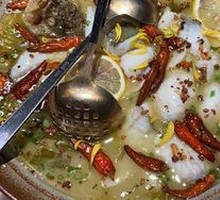 Old Pot Sour Cabbage Fish (Perch)