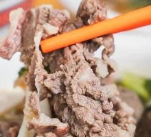 Snowflake Meat Noodle Soup