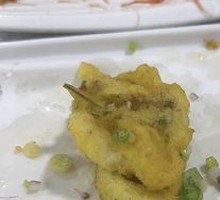 Salt-and-pepper Nine-Headed Fish