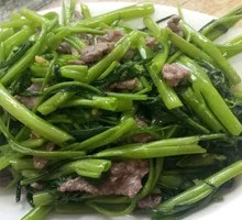 Stir-fried Water Spinach