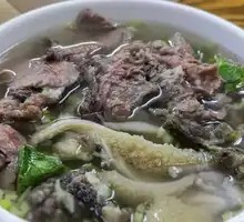 Pork Shank and Offal Noodles