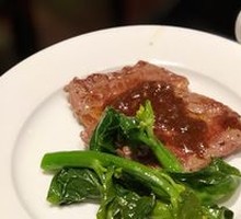 Slow-Roasted Beef Ribs
