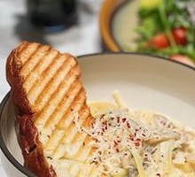 Chicken Cream Mushroom Wide Noodles