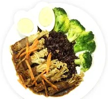 Warm Beef Mushroom Bowl