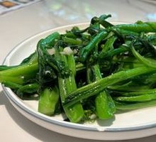 Stir-Fried Bok Choy with Garlic