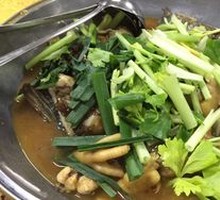 Bighead Carp and Chicken Stew