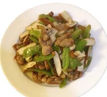 Green Pepper and Tofu with Fragrant Sauce