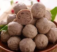 Beef tendon meatballs