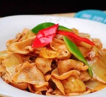 Sour Cabbage Stir-Fried Intestines
