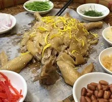 Special Fruit-Infused Chicken