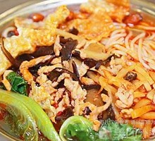 Three Delicacies Snail Noodles