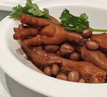 Soy Sauce Chicken Feet