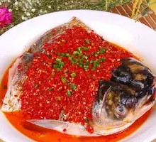 Two-color Fish Head