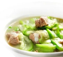 Stir-Fried Loofah with Garlic