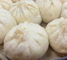 Leek and Yellow Onion Dumplings