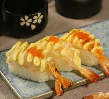 Grilled Three-Shrimp Sushi
