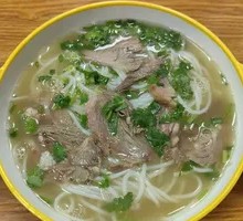 Secret-Style Lamb Rice Noodles