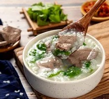 Freshly Boiled Pork Liver and Lean Meat Rice Porridge
