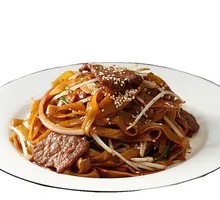 Dry-Fried Beef Rice Noodles