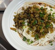 Sour Cabbage Noodles