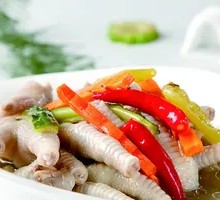 Secret-Recipe Chicken Feet
