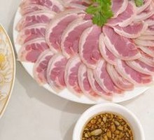 Steamed Pig Trotter