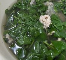 Goji Leaf Pig Liver Fish Balls