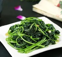 Garlic Stir-Fried Vegetables