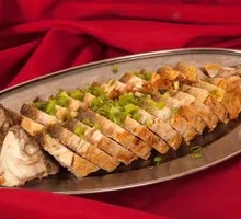 Shunde Steamed Carp with Minced Meat