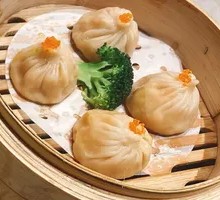 Crab Roe Steamed Bun