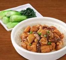 Braised Chicken with Dried Mushrooms Rice