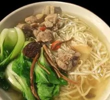 Braised Spare Ribs Noodle Soup in Original Pot