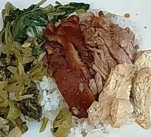 Pork Trotter Rice Bowl