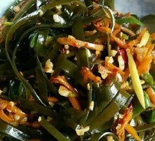 Cold-mixed kelp strands
