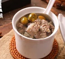 Green Olive and Pork Soup