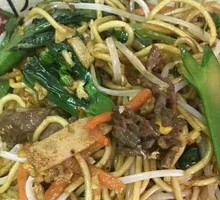 Beef Stir-Fried Handmade Noodles