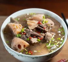 Lotus Root and Peanut Stewed Pork Bone