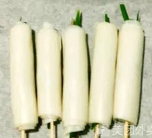 Rice Noodle Rolls with Chinese Chives