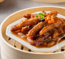 Hundred-Sauce Chicken Feet