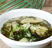 Seaweed and Pork Offal Rice Soup