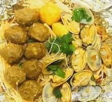 Paper-Wrapped Beef Tendon Meatballs with Clams and Rice Noodles