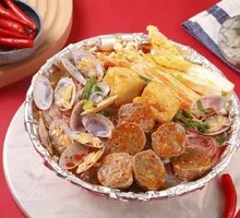 Beef Ball and Clam Noodles